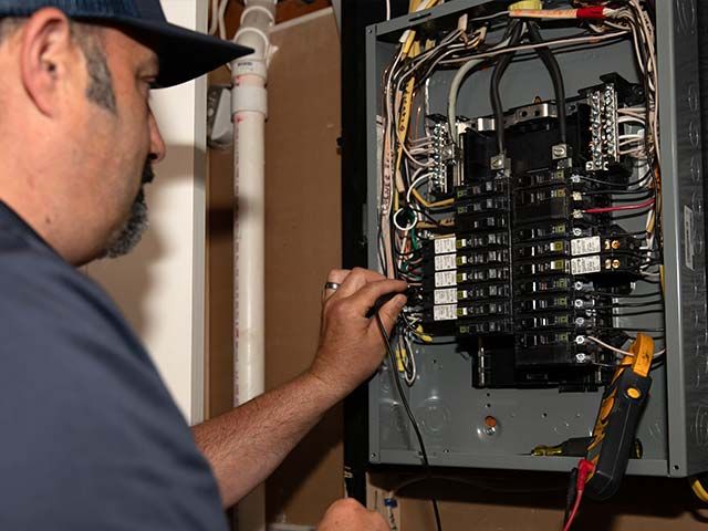 Electrical Panel & Circuit Breaker Specialists In Bedford
